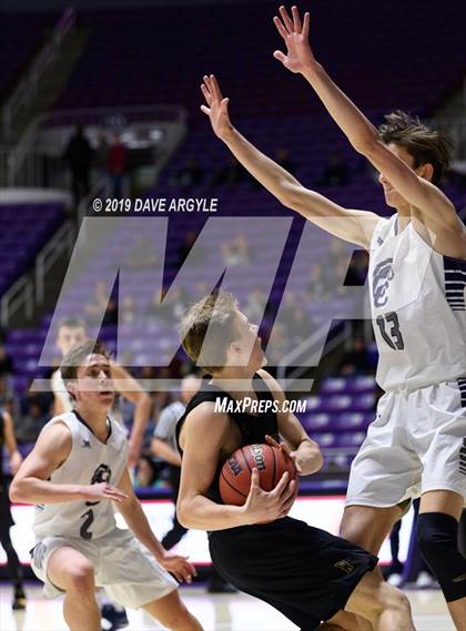 Thumbnail 3 in Corner Canyon vs. Wasatch (UHSAA 5A First Round) photogallery.