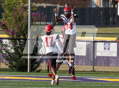 Thumbnail 2 in Center Hill @ DeSoto Central photogallery.