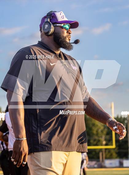 Thumbnail 3 in Center Hill @ DeSoto Central photogallery.