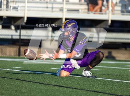Thumbnail 2 in Center Hill @ DeSoto Central photogallery.