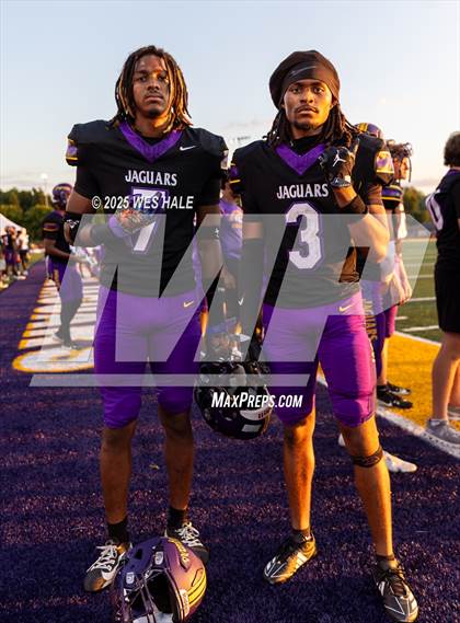 Thumbnail 3 in Center Hill @ DeSoto Central photogallery.