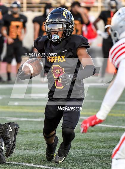 Thumbnail 3 in Fairfax vs. Ferndale (DIV 7-AA CIF State Championship) photogallery.