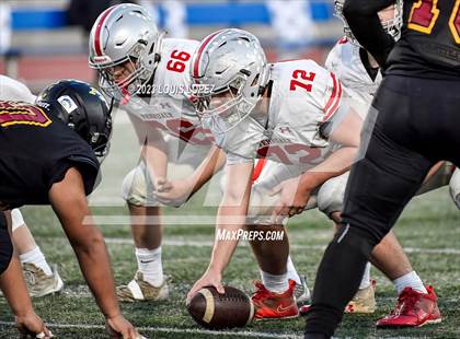 Thumbnail 2 in Fairfax vs. Ferndale (DIV 7-AA CIF State Championship) photogallery.