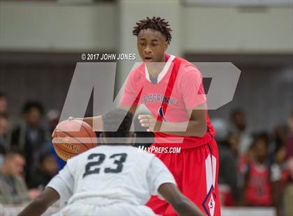 Thumbnail 2 in Cambridge Rindge & Latin vs Crossroads (Spalding Hoophall Classic) photogallery.
