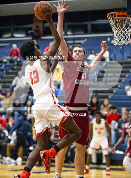 Thumbnail 1 in Trinity Catholic vs. Alton photogallery.