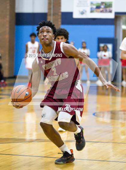 Thumbnail 1 in Trinity Catholic vs. Alton photogallery.