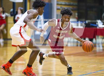 Thumbnail 1 in Trinity Catholic vs. Alton photogallery.