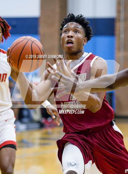 Thumbnail 2 in Trinity Catholic vs. Alton photogallery.