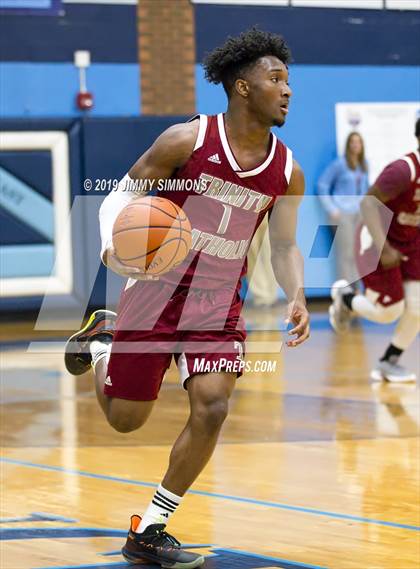 Thumbnail 1 in Trinity Catholic vs. Alton photogallery.