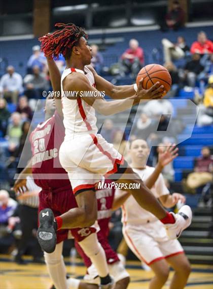 Thumbnail 3 in Trinity Catholic vs. Alton photogallery.