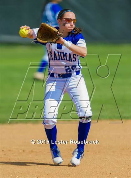 Thumbnail 3 in MacArthur vs. Saginaw photogallery.