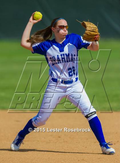 Thumbnail 3 in MacArthur vs. Saginaw photogallery.