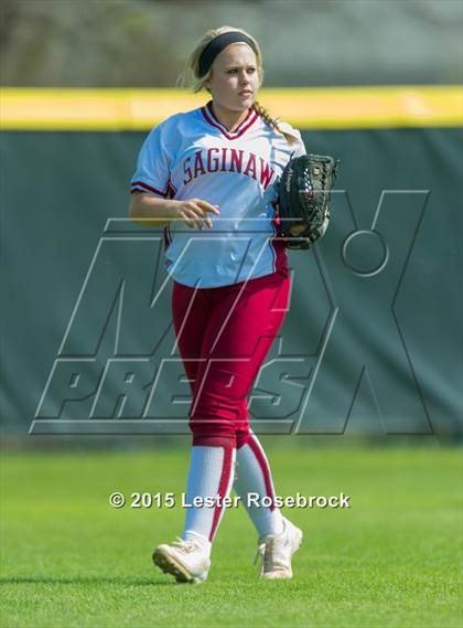 Thumbnail 2 in MacArthur vs. Saginaw photogallery.