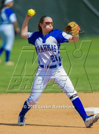 Thumbnail 1 in MacArthur vs. Saginaw photogallery.