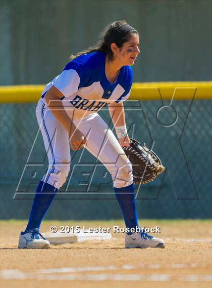 Thumbnail 1 in MacArthur vs. Saginaw photogallery.