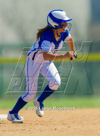 Thumbnail 2 in MacArthur vs. Saginaw photogallery.
