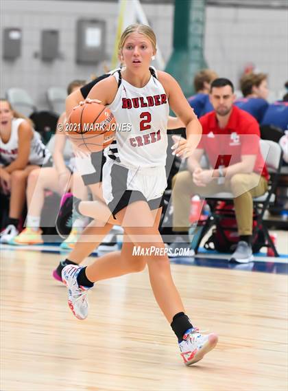 Thumbnail 3 in Chandler vs. Boulder Creek - Section 7 Basketball Tournament photogallery.