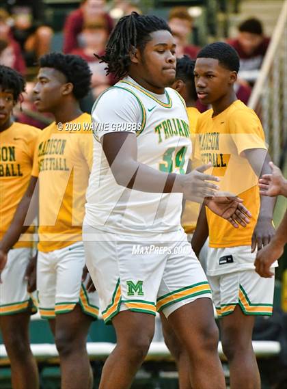 Thumbnail 3 in Jefferson vs. Madison (UIL 3A Regional Semifinal) photogallery.