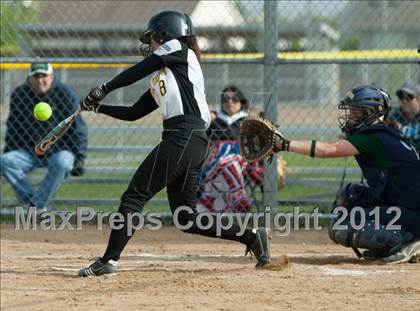 Thumbnail 3 in Bartlett @ Metea Valley photogallery.