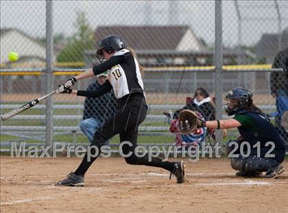 Thumbnail 3 in Bartlett @ Metea Valley photogallery.