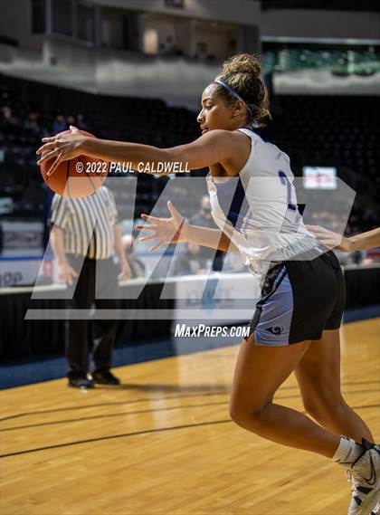 Thumbnail 1 in Rogers @ Auburn (Kings Showcase) photogallery.
