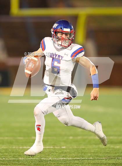 Thumbnail 3 in Bixby vs. Choctaw (OSSAA 6A Final) photogallery.
