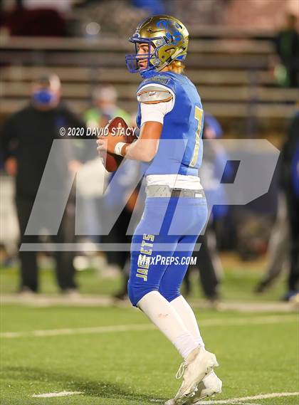 Thumbnail 2 in Bixby vs. Choctaw (OSSAA 6A Final) photogallery.