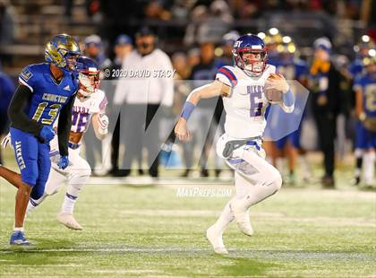 Thumbnail 1 in Bixby vs. Choctaw (OSSAA 6A Final) photogallery.