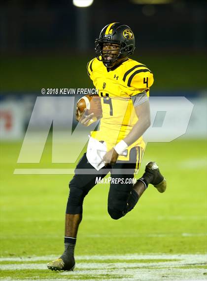 Thumbnail 2 in Bingham vs. St. Frances Academy (GEICO State Champions Bowl Series) photogallery.