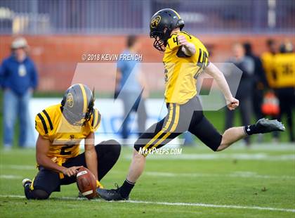 Thumbnail 3 in Bingham vs. St. Frances Academy (GEICO State Champions Bowl Series) photogallery.