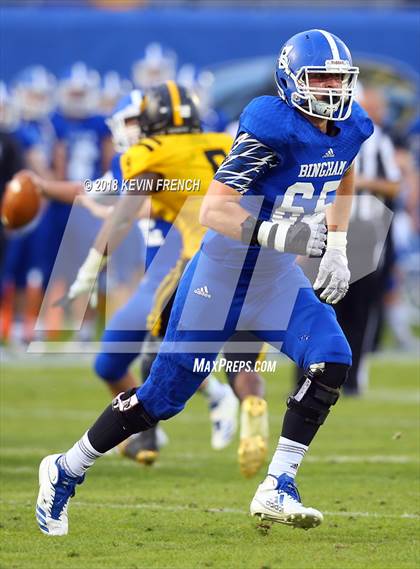 Thumbnail 3 in Bingham vs. St. Frances Academy (GEICO State Champions Bowl Series) photogallery.