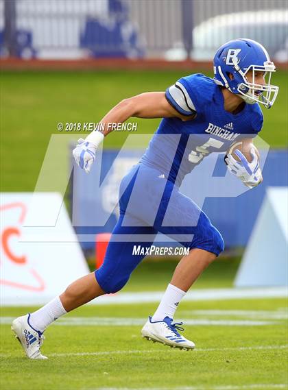 Thumbnail 3 in Bingham vs. St. Frances Academy (GEICO State Champions Bowl Series) photogallery.