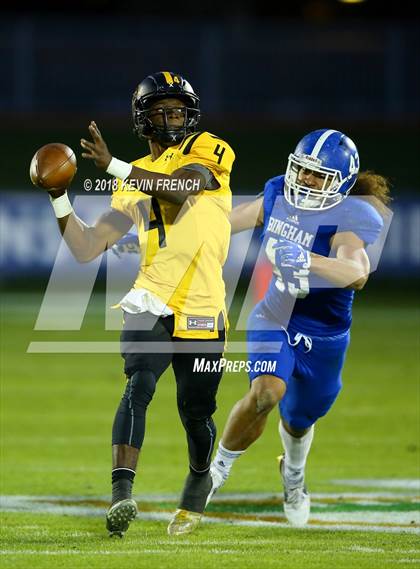 Thumbnail 2 in Bingham vs. St. Frances Academy (GEICO State Champions Bowl Series) photogallery.