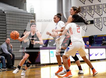 Thumbnail 1 in Castle View vs. Bishop Gorman (Tarkanian Classic) photogallery.