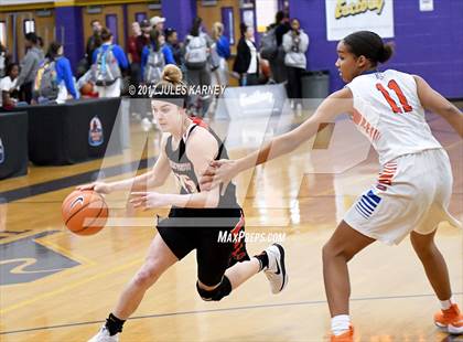 Thumbnail 1 in Castle View vs. Bishop Gorman (Tarkanian Classic) photogallery.