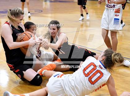 Thumbnail 2 in Castle View vs. Bishop Gorman (Tarkanian Classic) photogallery.