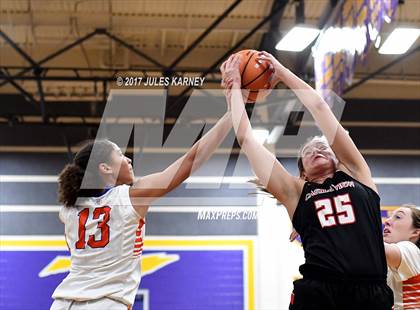 Thumbnail 1 in Castle View vs. Bishop Gorman (Tarkanian Classic) photogallery.