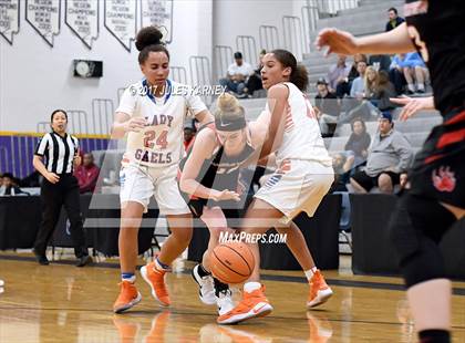 Thumbnail 2 in Castle View vs. Bishop Gorman (Tarkanian Classic) photogallery.