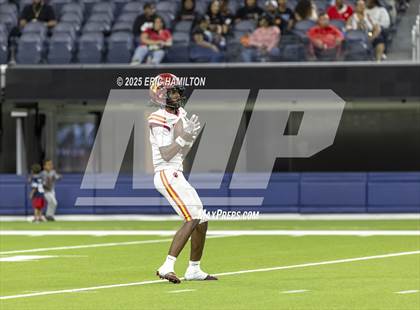 Thumbnail 2 in Lawndale vs. Hawthorne photogallery.