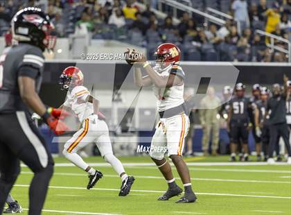 Thumbnail 3 in Lawndale vs. Hawthorne photogallery.
