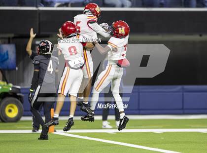 Thumbnail 1 in Lawndale vs. Hawthorne photogallery.