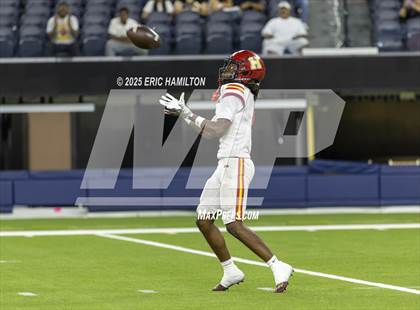 Thumbnail 1 in Lawndale vs. Hawthorne photogallery.