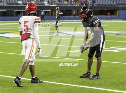 Thumbnail 1 in Lawndale vs. Hawthorne photogallery.