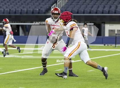 Thumbnail 1 in Lawndale vs. Hawthorne photogallery.