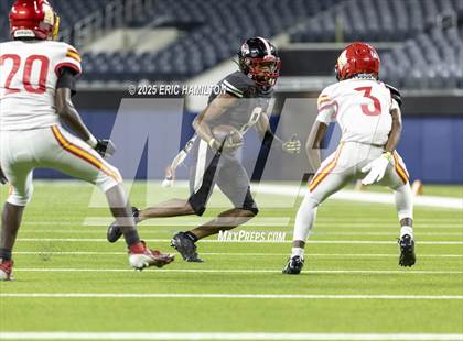 Thumbnail 3 in Lawndale vs. Hawthorne photogallery.