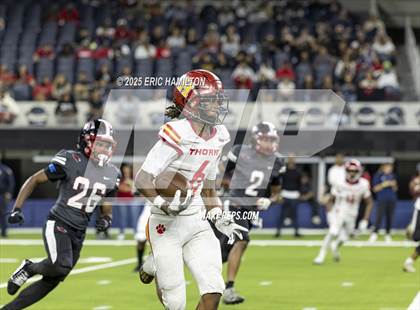 Thumbnail 2 in Lawndale vs. Hawthorne photogallery.