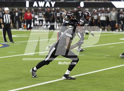 Thumbnail 2 in Lawndale vs. Hawthorne photogallery.