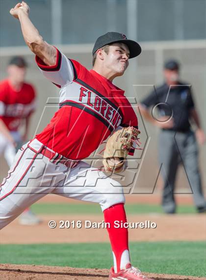 Thumbnail 3 in Combs vs. Florence (Wolves Classic) photogallery.
