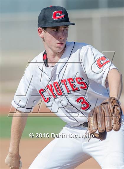 Thumbnail 2 in Combs vs. Florence (Wolves Classic) photogallery.