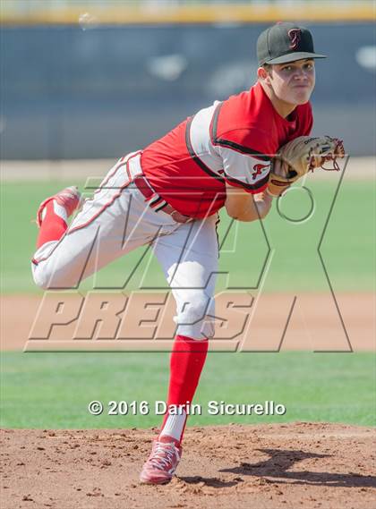 Thumbnail 2 in Combs vs. Florence (Wolves Classic) photogallery.